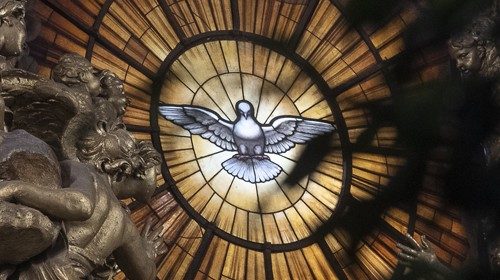 SS. Francesco - Basilica Vaticana - Altare della Cattedra: Santa Messa di Pentecoste   31-05-2020