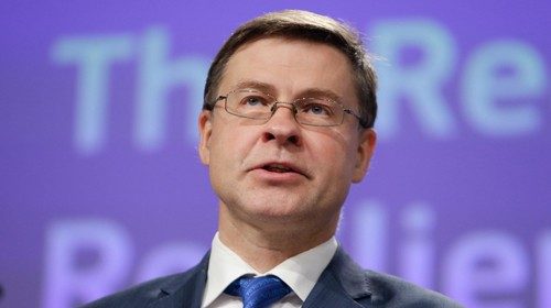 Valdis Dombrovskis, vicepresidente della Commissione Eu, Bruxelles (Ansa) Valdis Dombrovskis, vicepresidente della Commissione Eu, Bruxelles (Ansa)