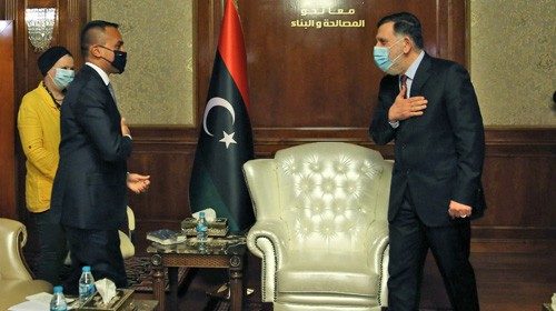 Fayez al-Sarraj (C), Prime Minister of Libya's UN-recognised Government of National Accord (GNA), ...