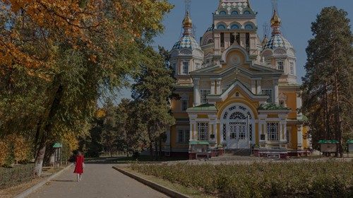 La cattedrale ortodossa dell'Ascensione di Almaty, in Kazakhstan