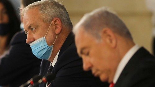 FILE PHOTO: Israeli Prime Minister Benjamin Netanyahu and Alternate Prime Minister and Defence ... FILE PHOTO: Israeli Prime Minister Benjamin Netanyahu and Alternate Prime Minister and Defence ...