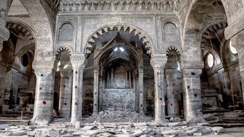 Mosul, l’interno della chiesa di San Tommaso apostolo devastato dall’Is Mosul, l’interno della chiesa di San Tommaso apostolo devastato dall’Is