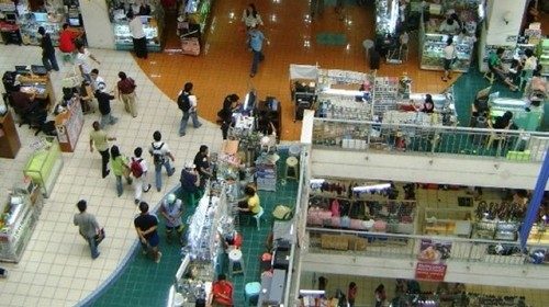Il Victory central mall di Kalookan Il Victory central mall di Kalookan