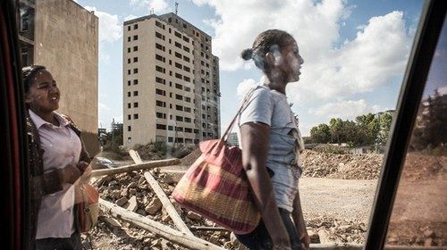 Un cantiere ad Addis Abeba Un cantiere ad Addis Abeba