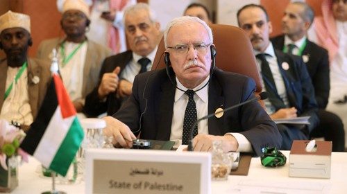 FILE PHOTO: Palestinian Foreign Minister Riyad al-Maliki is seen during preparatory meeting for the ...