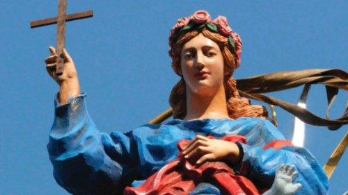 The statue of Saint Rosalia during a procession (ANSA)