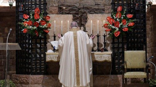 SS. Francesco - Sacro Convento di Assisi - Celebrazione della Santa Messa e firma dell’Enciclica ...