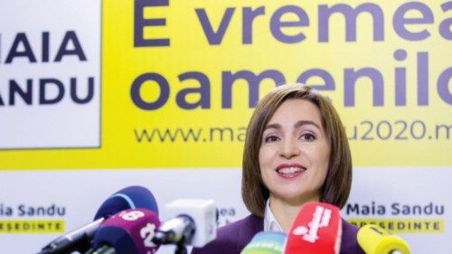 L’ex premier Maia Sandu vincitrice delle presidenziali in Moldavia (Epa) L’ex premier Maia Sandu vincitrice delle presidenziali in Moldavia (Epa)