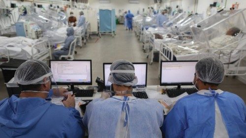 -- AFP PICTURES OF THE YEAR 2020 --
View of the Intensive Care Unit treating COVID-19 coronavirus ... -- AFP PICTURES OF THE YEAR 2020 --
View of the Intensive Care Unit treating COVID-19 coronavirus ...