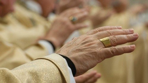 -S.S. Francesco - Basilica Vaticana: Ordinazione Episcopale 19-03-2016
- (Copyright ... -S.S. Francesco - Basilica Vaticana: Ordinazione Episcopale 19-03-2016
- (Copyright ...
