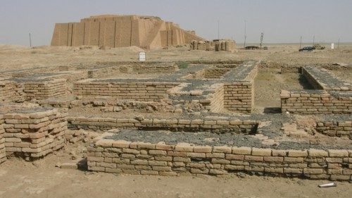 Rovine della città di Ur-Nassiriyah. Iraq meridionale (Wikimedia Commons)