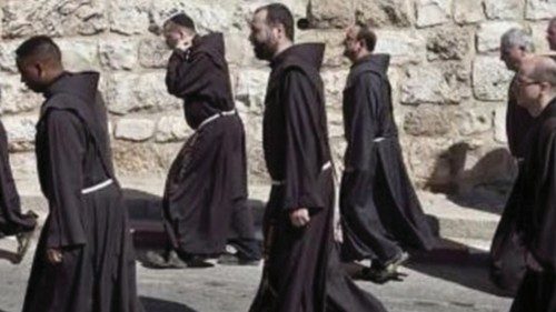 Frati minori a Gerusalemme Frati minori a Gerusalemme