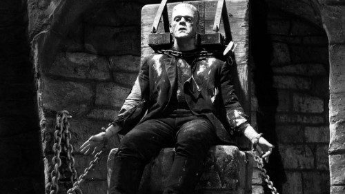Boris Karloff nei panni di Frankenstein nell’omonimo film del 1931