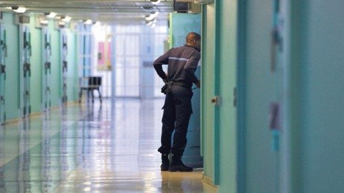 Il rischio di una doppia pena QUO-036 Il rischio di una doppia pena QUO-036