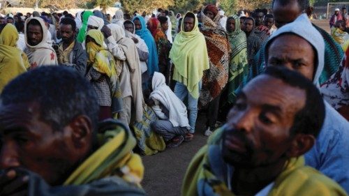 Sfollati nella regione del Tigray (Reuters)