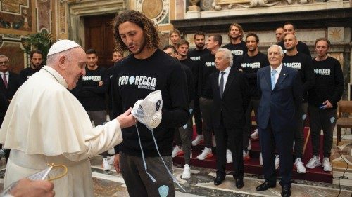 SS. Francesco - Sala Clementina: Società di pallanuoto Pro Recco  22-04-2021