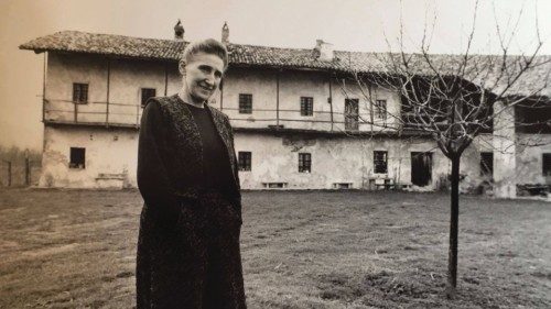 Adriana Zarri al Molinasso (https://www.facebook.com/raistoria) Adriana Zarri al Molinasso (https://www.facebook.com/raistoria)