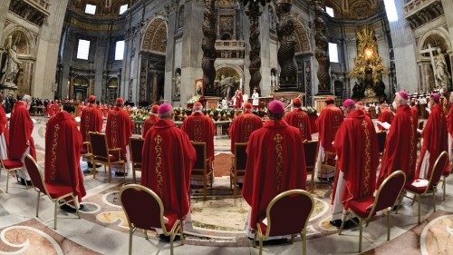  Una Chiesa che si divide dimentica lo Spirito  QUO-115