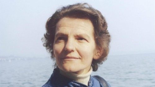 Beata_5_x_.jpg Beata_5_x_.jpg