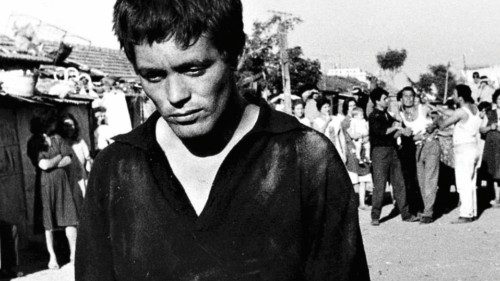 Franco Citti nei panni di Vittorio Cataldi protagonista di «Accattone» (1961) Franco Citti nei panni di Vittorio Cataldi protagonista di «Accattone» (1961)