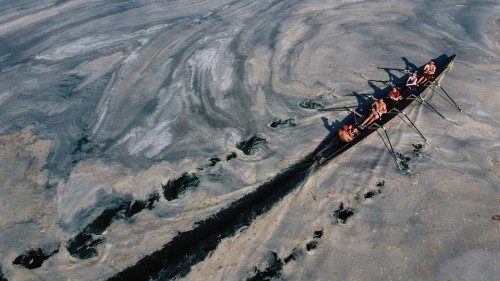 TOPSHOT - This aerial photograph taken on June 8, 2021 on the Caddebostan shore of Turkey's Marmara ...