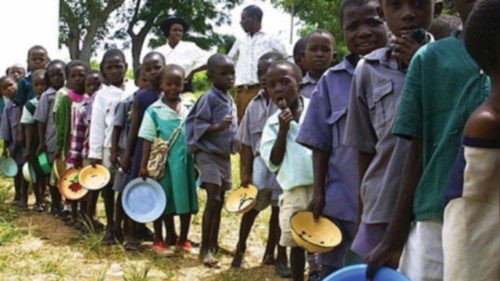 Zambia: sotto la soglia di povertà la maggioranza della popolazione QUO-136 Zambia: sotto la soglia di povertà la maggioranza della popolazione QUO-136