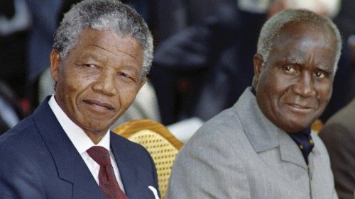 Kaunda insieme a Nelson Mandela