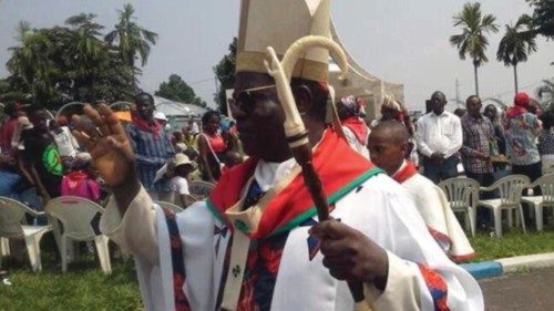 Una vita spesa per la pace e la giustizia in Africa QUO-155 Una vita spesa per la pace e la giustizia in Africa QUO-155