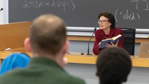 Roma, 03.06.2019.
Pontificia Universita' Gregoriana.
Lezione di «Profezia e apocalittica» della ... Roma, 03.06.2019.
Pontificia Universita' Gregoriana.
Lezione di «Profezia e apocalittica» della ...