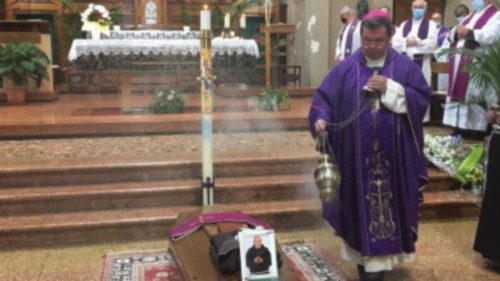 A Bologna l’ultimo saluto a padre Luigi Martignani QUO-163 A Bologna l’ultimo saluto a padre Luigi Martignani QUO-163