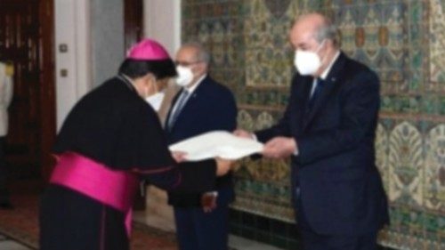 Inizio della missione del nunzio apostolico in Algeria QUO-183 Inizio della missione del nunzio apostolico in Algeria QUO-183