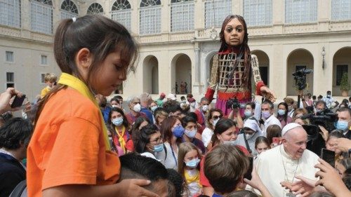  I bambini romani nella “casa del Papa”  QUO-205