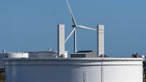 FILE PHOTO: Storage tanks are seen at an (LNG) facility at Waterston, Milford Haven, Pembrokeshire, ...