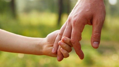  La paternità e la logica del dono di sé  QUO-238