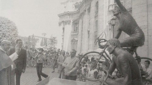  Pedalando  verso il santuario dei ciclisti   QUO-246