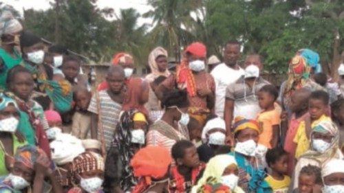 Mozambique, Cabo Delgado November 2020
Fresh massacres by jihadists number of refugees is growing ... Mozambique, Cabo Delgado November 2020
Fresh massacres by jihadists number of refugees is growing ...