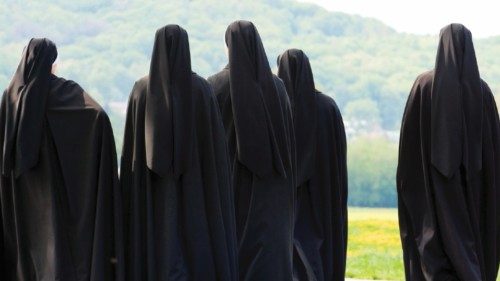 Five nuns