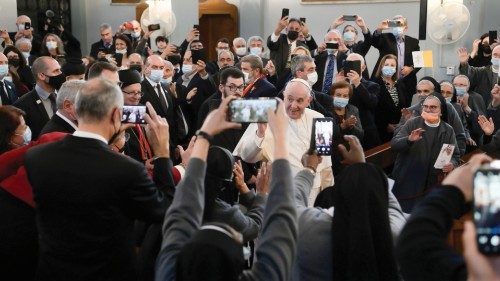 Strumenti di fraternità per un mondo senza muri QUO-276 Strumenti di fraternità per un mondo senza muri QUO-276