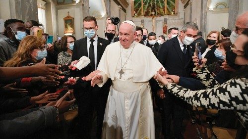 Il filo spinato dell’odio davanti a chi chiede libertà e pane QUO-277 Il filo spinato dell’odio davanti a chi chiede libertà e pane QUO-277