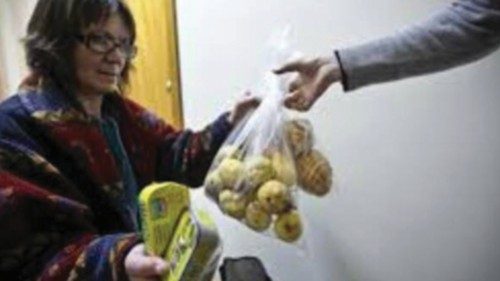 Molti diritti dei più bisognosi sono sconosciuti a loro stessi QUO-277 Molti diritti dei più bisognosi sono sconosciuti a loro stessi QUO-277