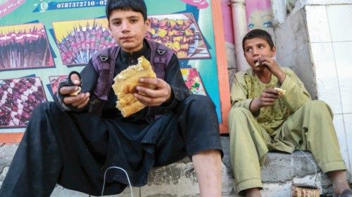 Raddoppiato il prezzo del pane QUO-285 Raddoppiato il prezzo del pane QUO-285