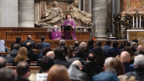 Em.mo Card. Mauro Gambetti - Basilica Vaticana - Altare della Cattedra: Santa Messa di Natale per i ... Em.mo Card. Mauro Gambetti - Basilica Vaticana - Altare della Cattedra: Santa Messa di Natale per i ...