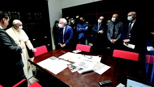 Al giornale QUO-296 Al giornale QUO-296