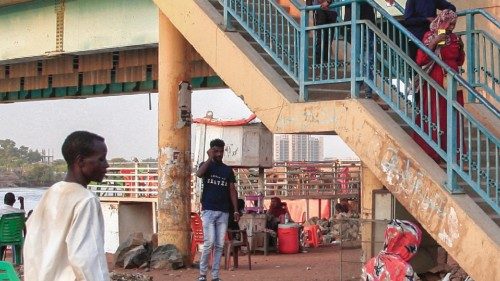 This picture taken on September 21, 2021 shows a view of the Tuti bridge connecting Sudan's capital ...