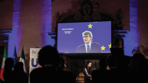 Foto cerimonia di presentazione del semestre della presidenza francese dell'Ue a Palazzo Farnese con ...