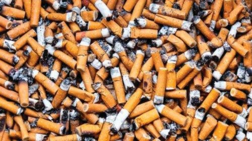 Mediterraneo: il 40% dei rifiuti sono mozziconi di sigaretta QUO-024 Mediterraneo: il 40% dei rifiuti sono mozziconi di sigaretta QUO-024