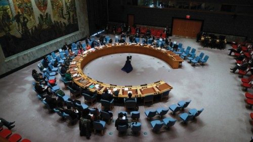 epa09719907 Members of the United Nations Security Council hold a meeting on the situation between ... epa09719907 Members of the United Nations Security Council hold a meeting on the situation between ...