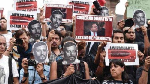  Ucciso un altro giornalista in Messico  QUO-025