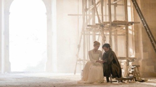 C_13199_R
Haley Bennett stars as Roxanne and Peter Dinklage as Cyrano in Joe Wrights
CYRANO
A ... C_13199_R
Haley Bennett stars as Roxanne and Peter Dinklage as Cyrano in Joe Wrights
CYRANO
A ...