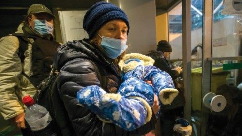 epa09794768 Ukrainian refugees arrive at one of refugee camps created at MoldExpo exhibition center, ... epa09794768 Ukrainian refugees arrive at one of refugee camps created at MoldExpo exhibition center, ...